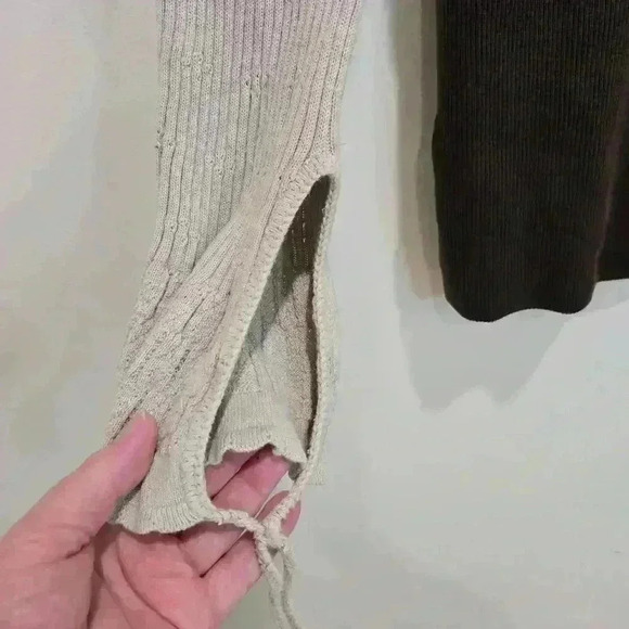 Steampunk Sisters Long Sleeve Ribbed Pullover Sweater Sz M Whimsygoth - Picture 12 of 13